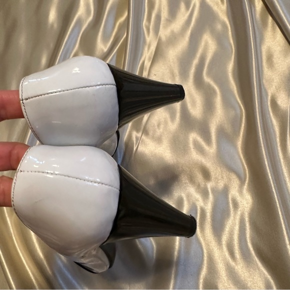 Chloe Vintage Shoes Size 7.5 like new - Picture 9 of 14